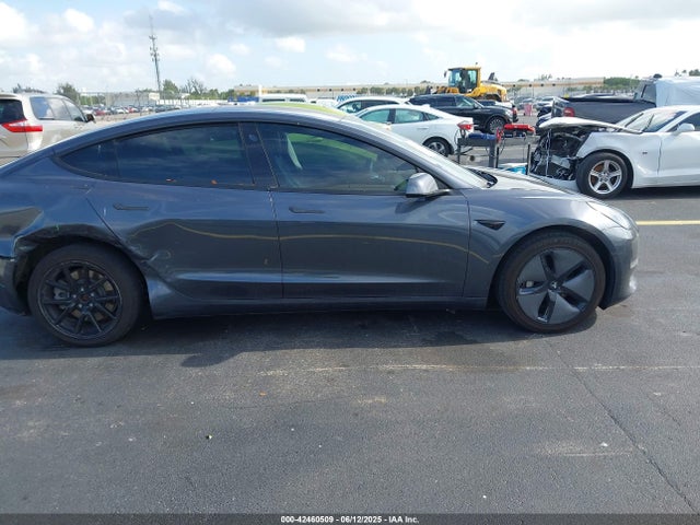 5YJ3E1EA7KF298301 Tesla MODEL 3