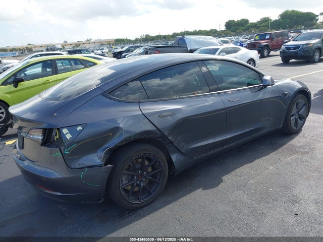 2019 TESLA MODEL 3 5YJ3E1EA7KF298301 Photo 3