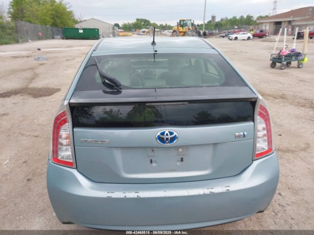 JTDKN3DU0E1773416 Toyota Prius Two