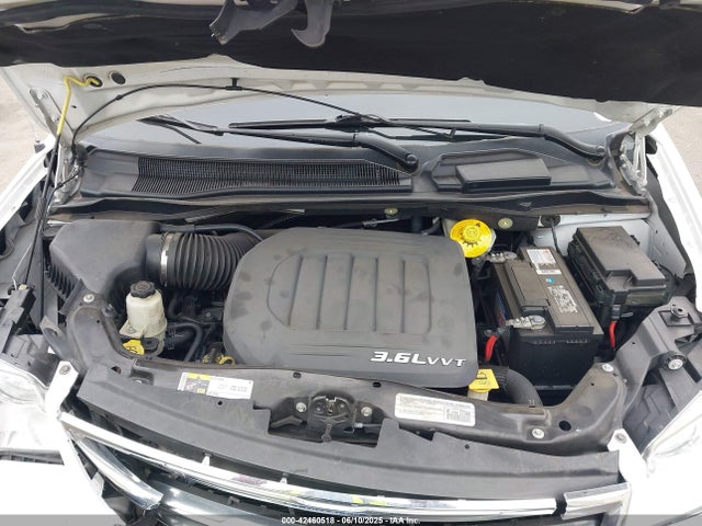 Chrysler 2015 2015 2C4RC1BG0FR655160 Image 10