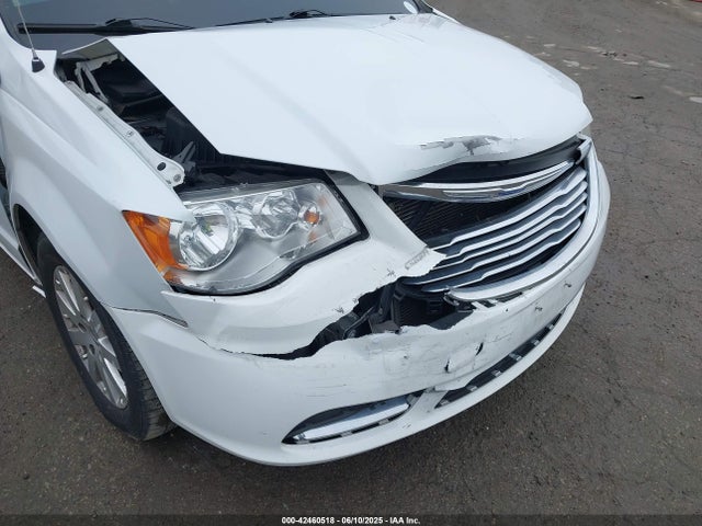 Chrysler 2015 2015 2C4RC1BG0FR655160 Image 6