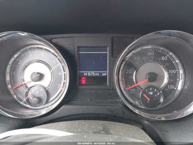Chrysler 2015 2015 2C4RC1BG0FR655160 Image 7