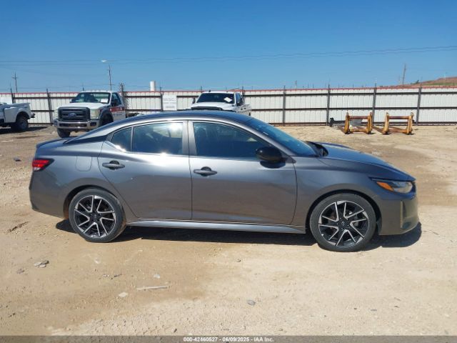 3N1AB8DV8SY309598 Nissan SENTRA SR