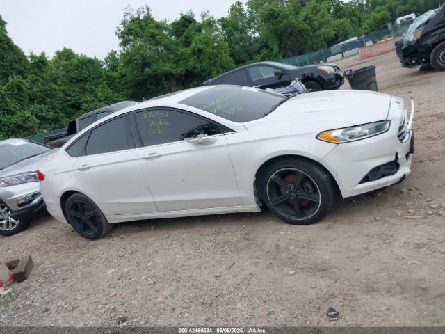 3FA6P0H94GR231136 Ford FUSION SE