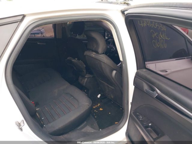 3FA6P0H94GR231136 Ford FUSION SE