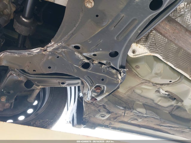 2T1BURHE3EC161604 Toyota 2zr-fe