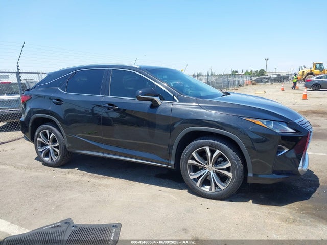 Lexus 2016 2016 2T2ZZMCA2GC031660 Image 13