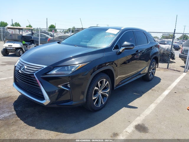 Lexus 2016 2016 2T2ZZMCA2GC031660 Image 2