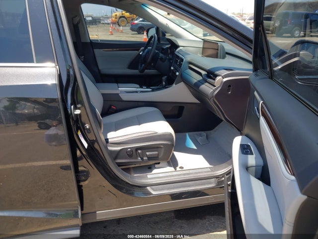 Lexus 2016 2016 2T2ZZMCA2GC031660 Image 5