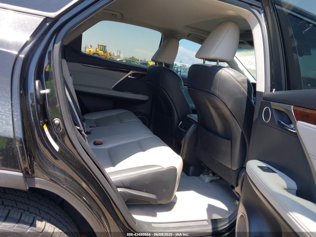 Lexus 2016 2016 2T2ZZMCA2GC031660 Image 8