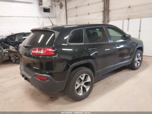 1C4PJMAB8FW764171 Jeep Cherokee Sport