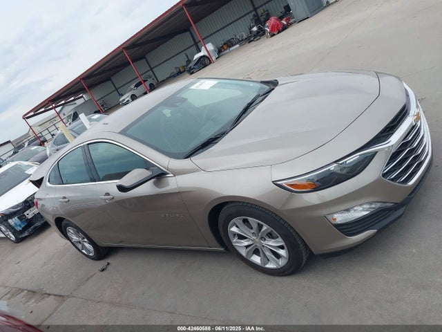 1G1ZD5ST9SF152271 Chevrolet Malibu Fwd 1lt