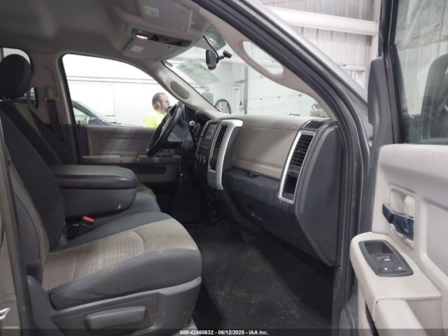 2010 DODGE RAM 1500 1D7RV1CT7AS171991 Photo 4
