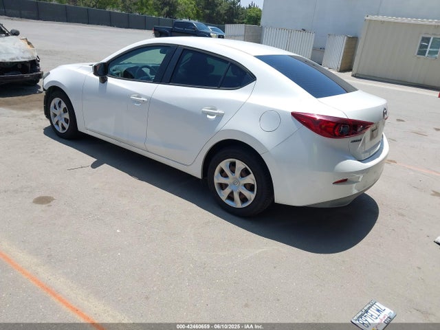 3MZBM1U77FM223598 Mazda pe