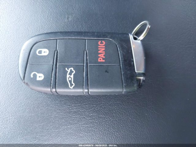 2019 DODGE CHALLENGER 2C3CDZAG4KH751591 Photo 10