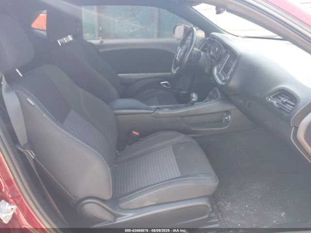 2019 DODGE CHALLENGER 2C3CDZAG4KH751591 Photo 4