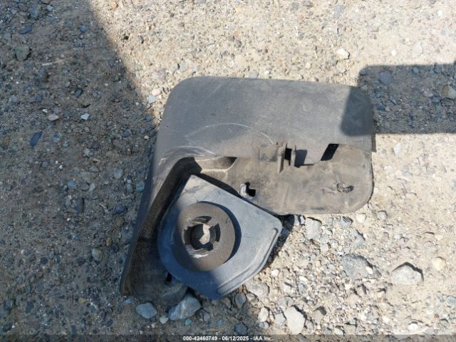 WVGBV7AX9GW529044 Volkswagen Tiguan