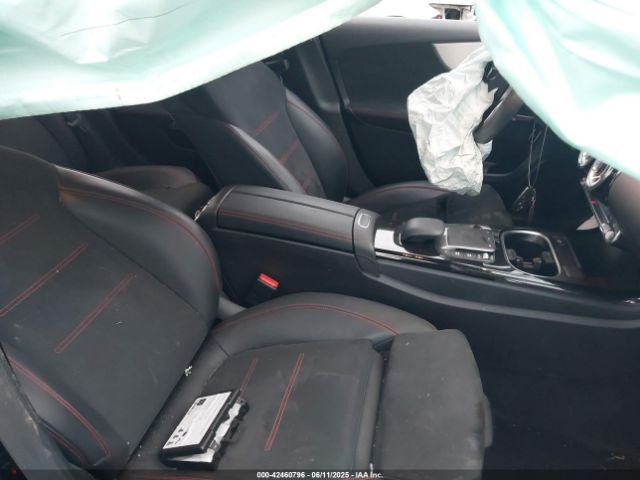 2022 MERCEDES-BENZ A 220 W1K3G4EB8NJ337680 Photo 4