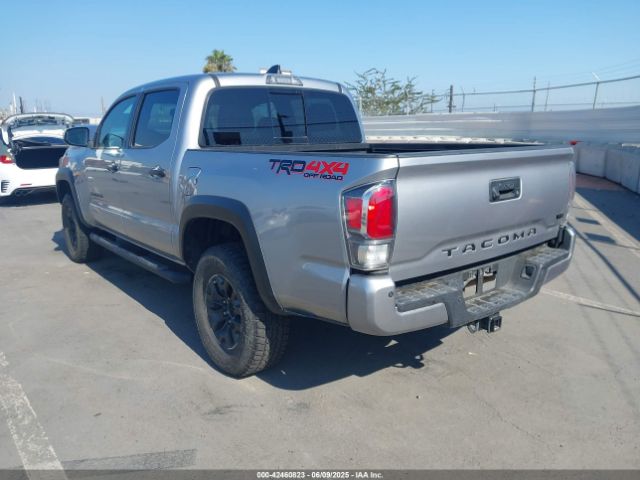 2021 TOYOTA TACOMA 5TFCZ5AN6MX270972 Photo 2