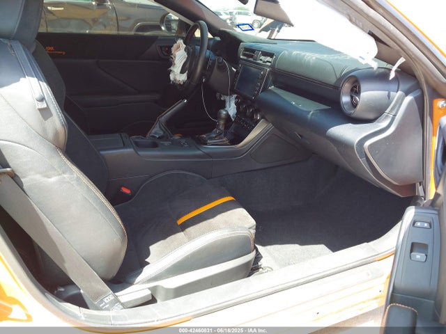 JF1ZNBH19P8756087 Toyota na
