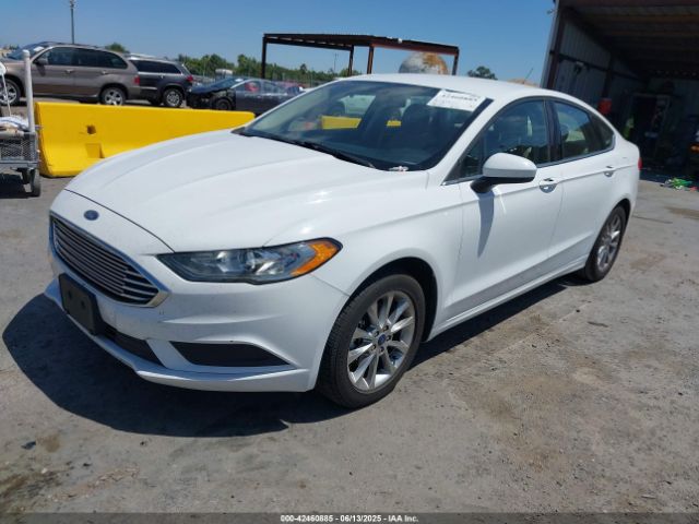 3FA6P0HD2HR313811 Ford Fusion