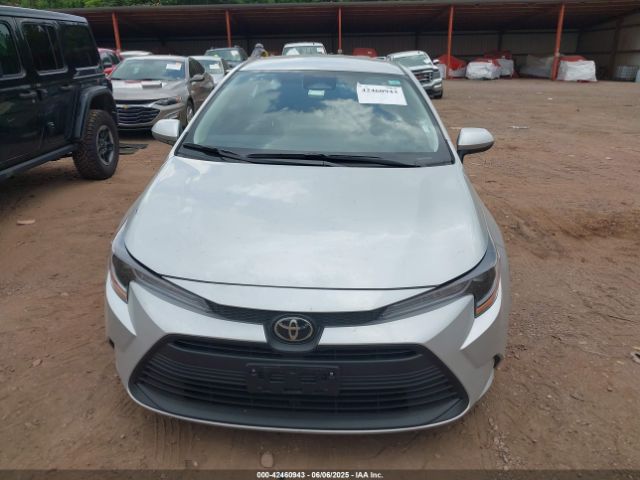 5YFB4MDE2SP258619 Toyota COROLLA LE