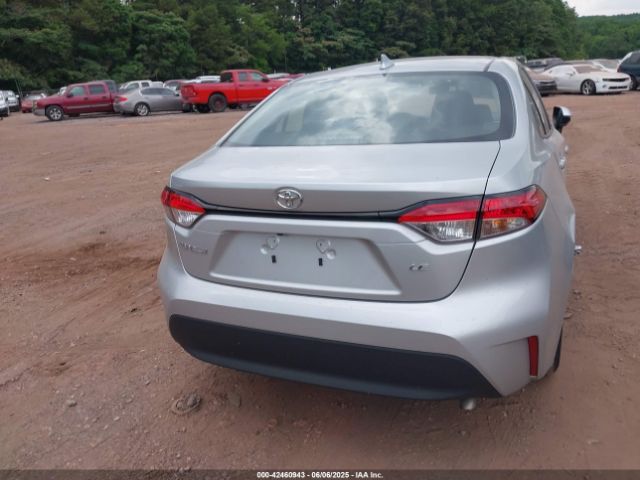 5YFB4MDE2SP258619 Toyota COROLLA LE