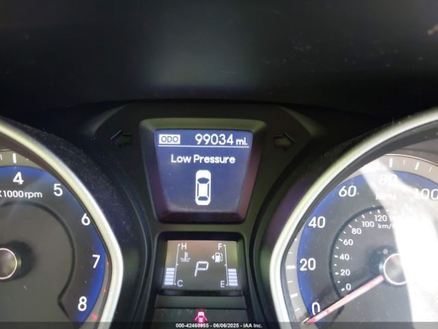 KMHD35LH2HU353329 Hyundai ELANTRA GT
