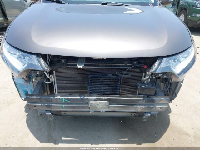 JA4AD3A30GZ022258 Mitsubishi Outlander Sel