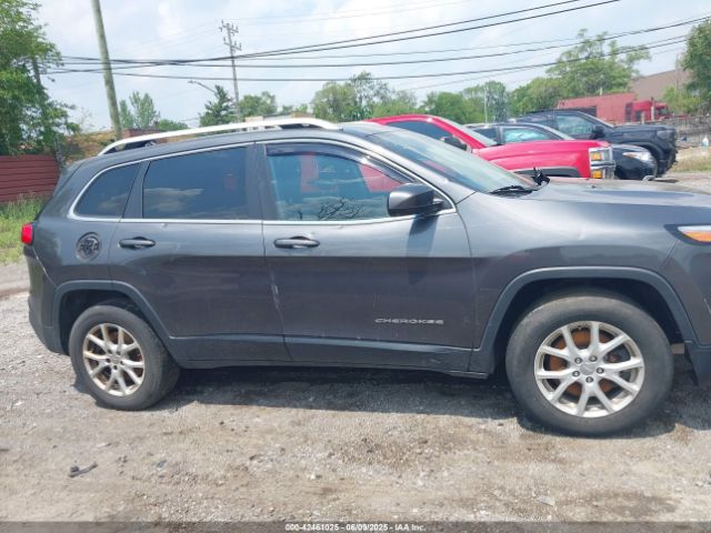 1C4PJMCS9FW546107 Jeep Cherokee Latitude