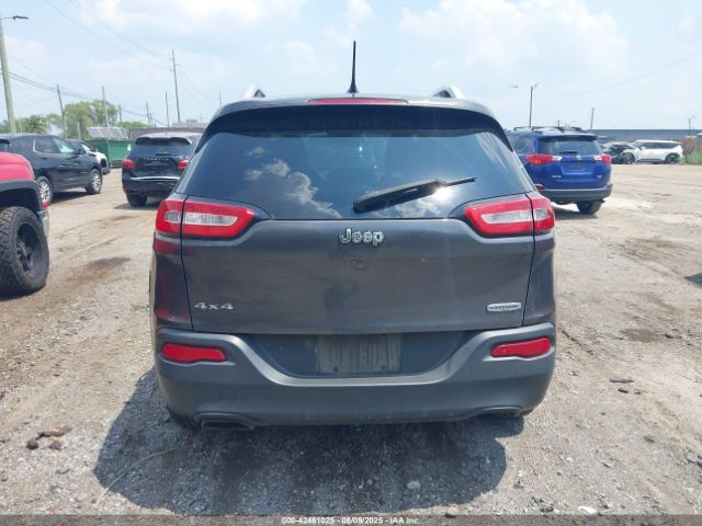 1C4PJMCS9FW546107 Jeep Cherokee Latitude