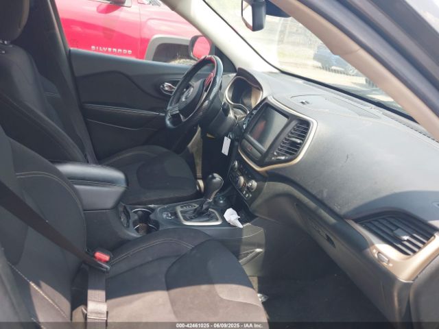 1C4PJMCS9FW546107 Jeep Cherokee Latitude