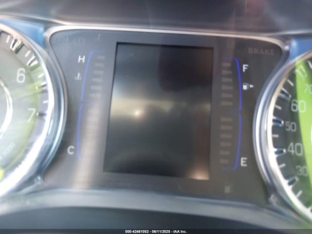 1C3CCCAB2FN709289 Chrysler 2015