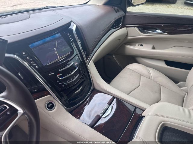 1GYS4JKJ1FR272533 Cadillac Escalade Esv Premium