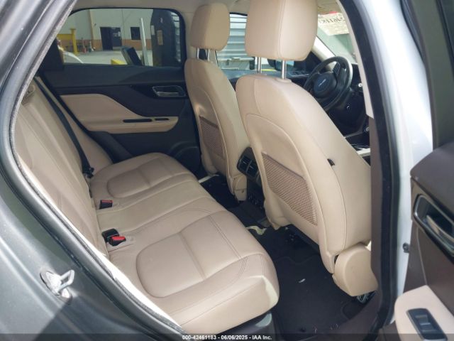 2017 JAGUAR F-PACE SADCK2BV6HA890493 Photo 7