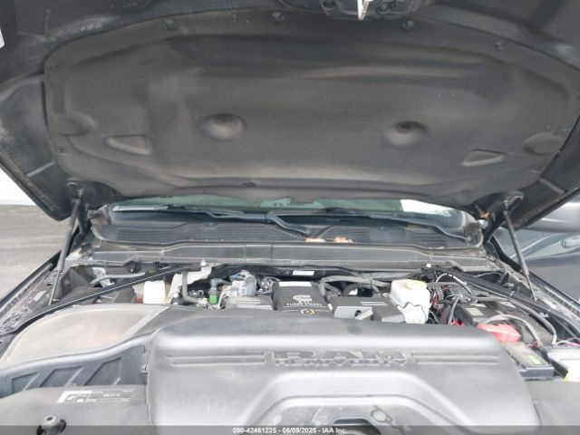 2020 RAM 2500 3C6UR5CL6LG214766 Photo 9