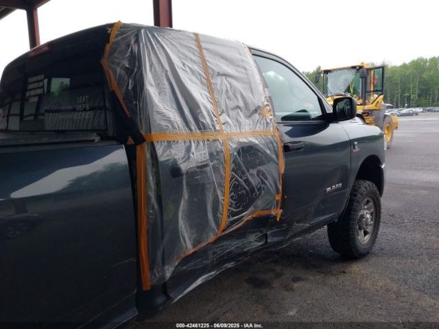 2020 RAM 2500 3C6UR5CL6LG214766 Photo 5