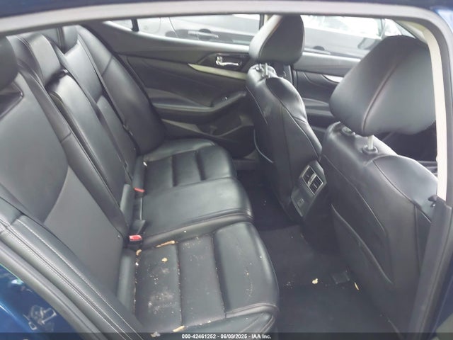 Nissan Maxima 2018 1N4AA6APXJC379076 Image 8