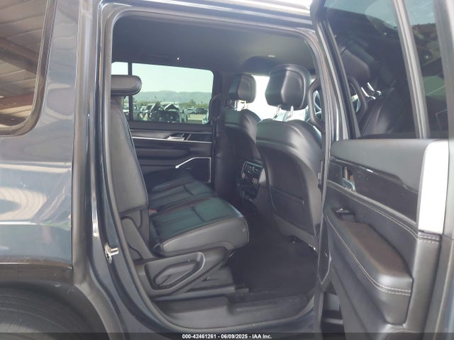 1C4SJUAT3PS518334 Jeep Wagoneer