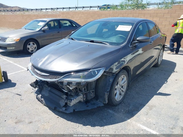 1C3CCCAB2GN154779 Chrysler 2016