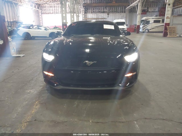 Ford 5.0l 4v premium fuel 2017 1FA6P8CF8H5211150 Image 13