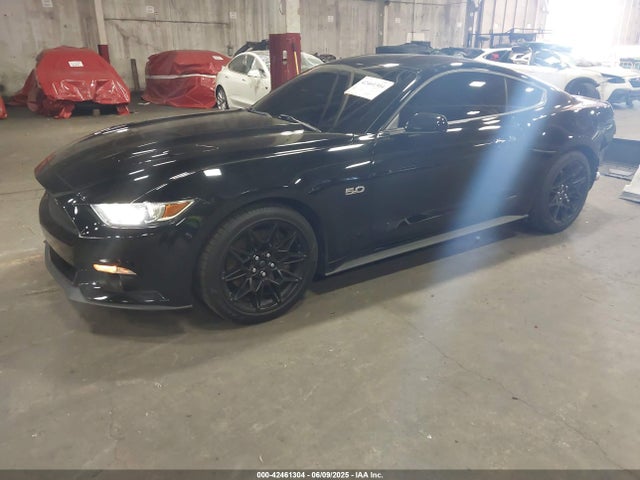 Ford 5.0l 4v premium fuel 2017 1FA6P8CF8H5211150 Image 2