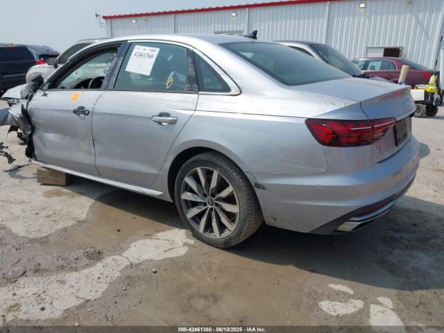 2021 AUDI A4 WAUABAF43MN009828 Photo 2