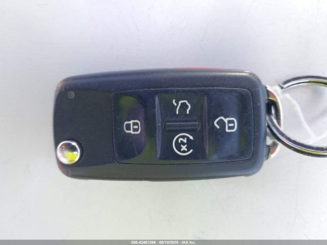 2020 VOLKSWAGEN PASSAT 1VWSA7A37LC015344 Photo 10