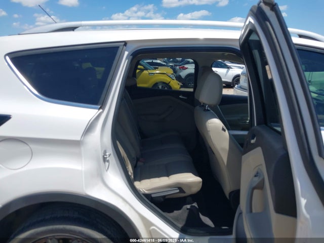 1FMCU0J97HUE94520 Ford 2017