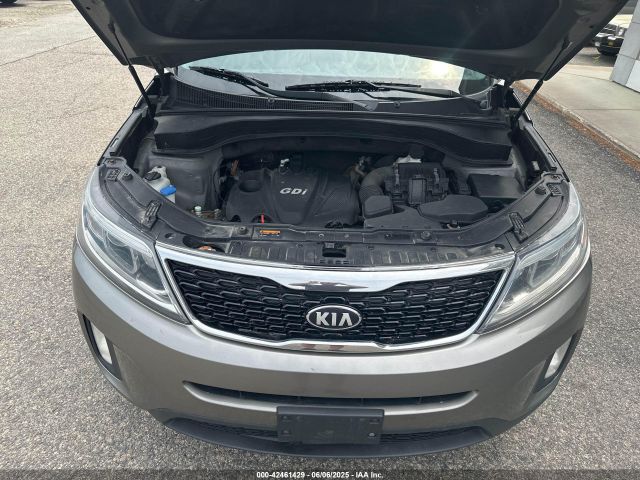 5XYKT4A68EG429673 KIA SORENTO LX