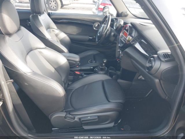 2016 MINI HARDTOP WMWXP7C53G2A42932 Photo 4