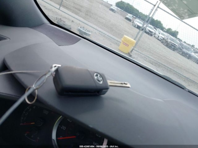 5YFS4MCE9NP102745 Toyota COROLLA SE
