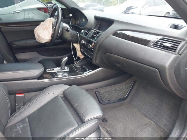2018 BMW X4 5UXXW3C55J0Z60677 Photo 4
