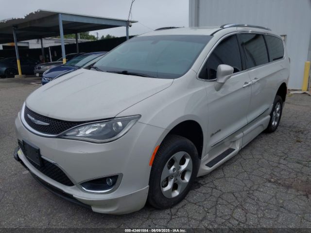 2C4RC1EG3HR720775 Chrysler Pacifica Touring-l Plus